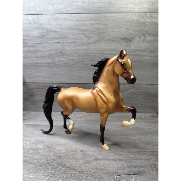 Breyer Other - Breyer Madison Avenue 2004-2007 #1179 National Show Horse